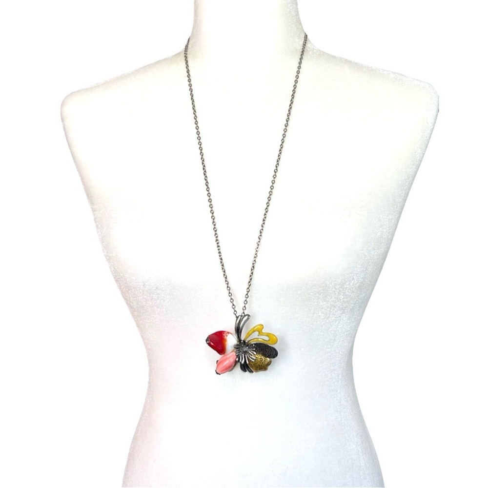 Glass Ceramic & Metal Large Flower Pendant on 30” Silver Tone Chain